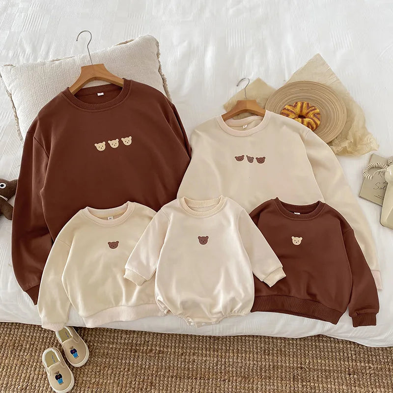 Korean Fashion Parent-child Matching Clothes for Whole Family Sweatshirts Autumn Dad Mom and Daughter Son Clothing Baby Bodsyuit Neutral Baby Boutique