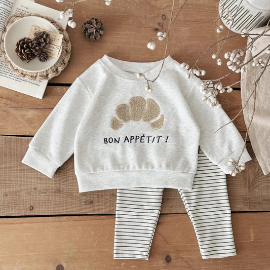 Baby Boy Clothes Sets Bread/Cookies Embroidery Cute Toddler Outfit 2Pcs Long Sleeves Top Pants Newborn Baby 0-3 Years Tracksuit Neutral Baby Boutique
